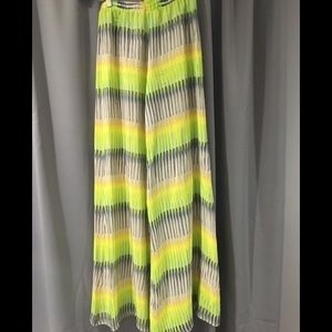 Alexis silk pants. Resort wear green yellow